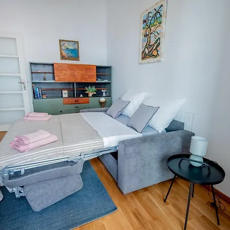 Eta - U Centru Grada