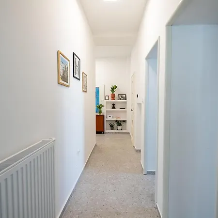 Eta - U Centru Grada Apartment