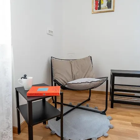 Апартаменти Eta - U Centru Grada *